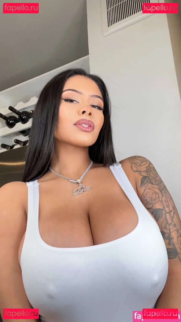 Elsababy Onlyfans Photo Gallery 