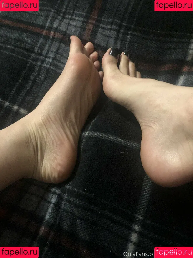 valeriedied Onlyfans Photo Gallery 