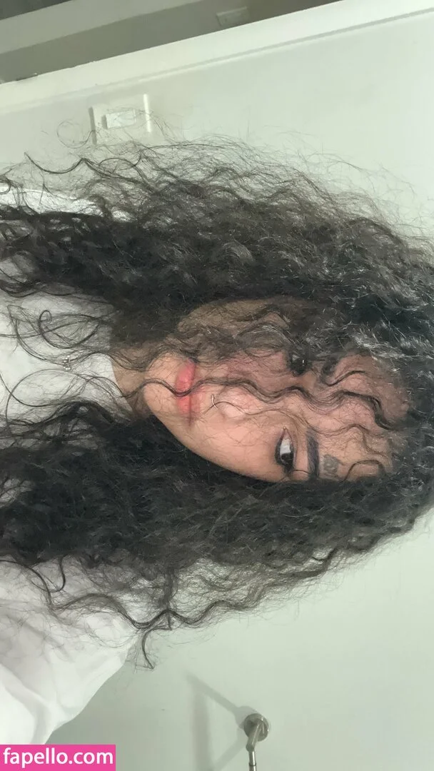 valeriedied Onlyfans Photo Gallery 