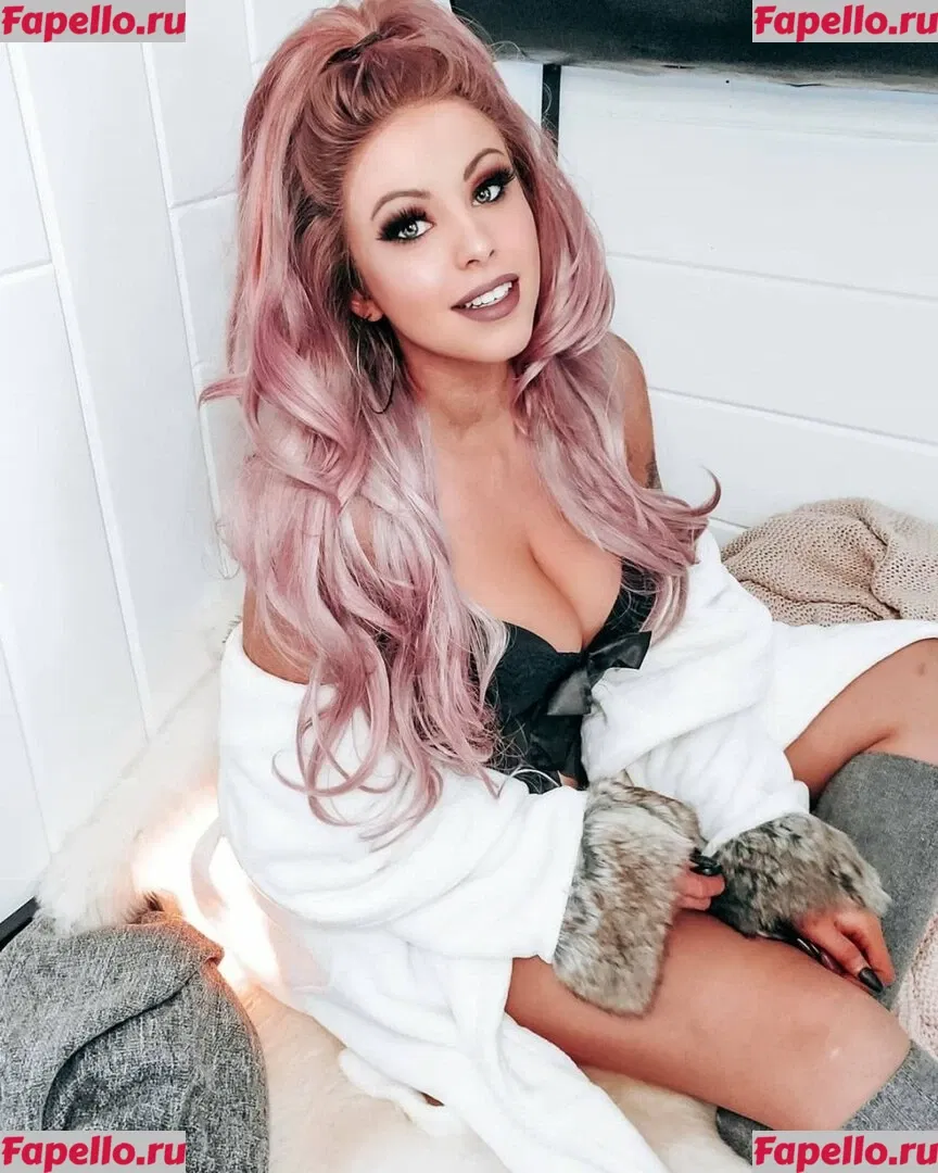 Madison Agnew Onlyfans Photo Gallery 