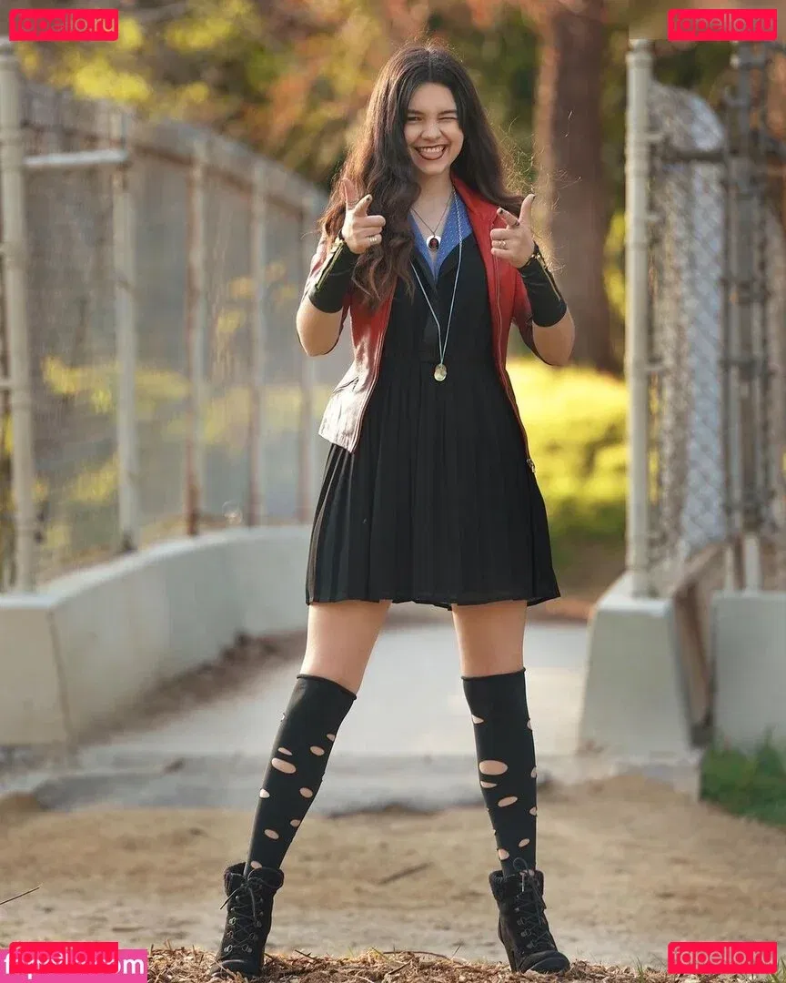 Minakess Onlyfans Photo Gallery 