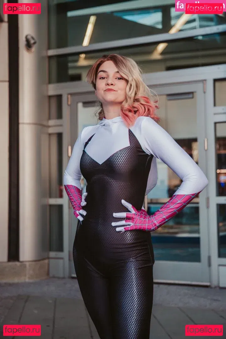 Minakess Onlyfans Photo Gallery 