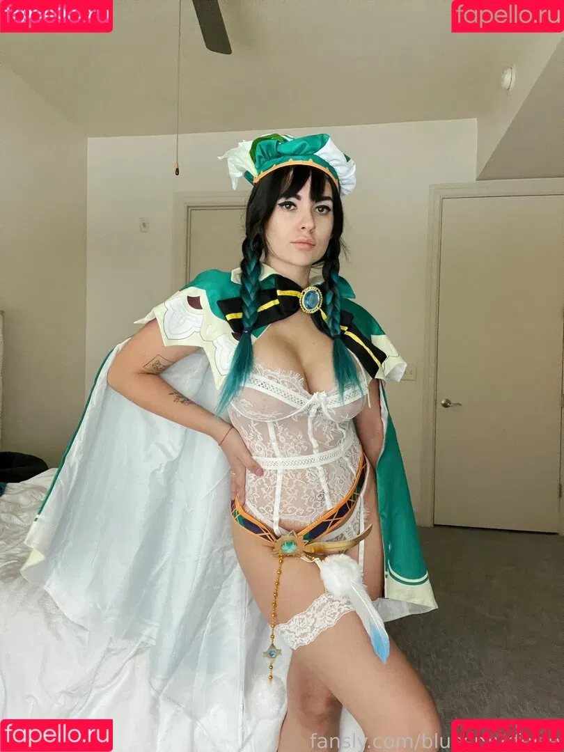 Polly Bones Onlyfans Photo Gallery 