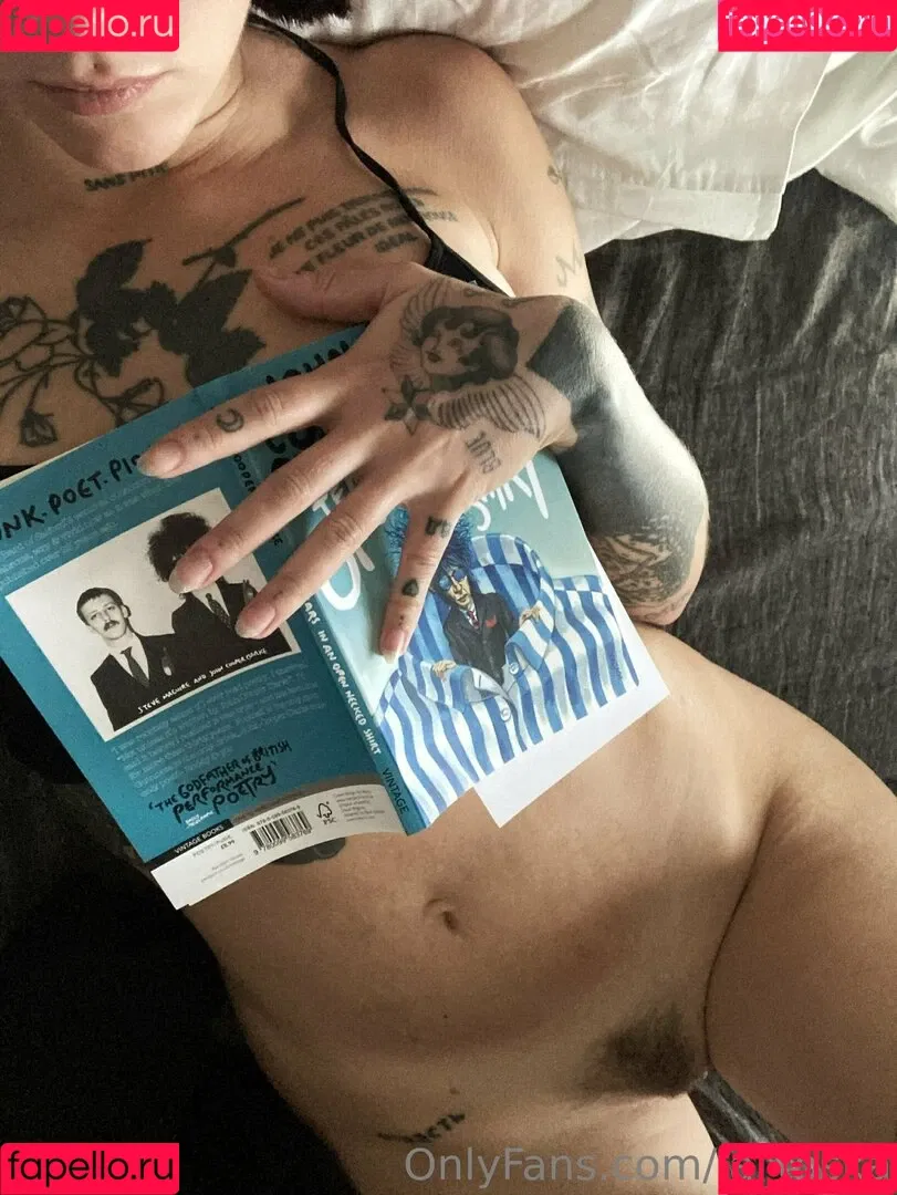 la_toska Onlyfans Photo Gallery 
