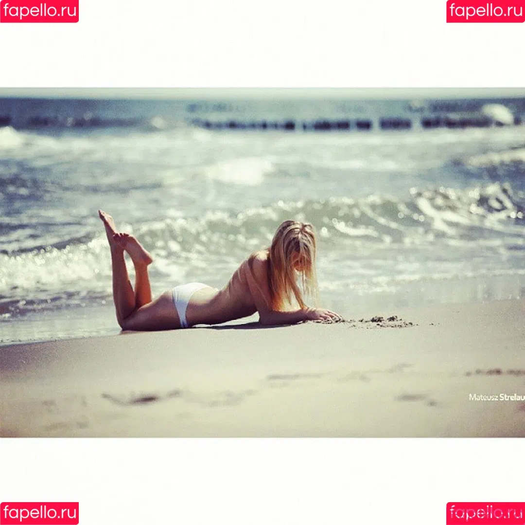 Sara Ladach Onlyfans Photo Gallery 