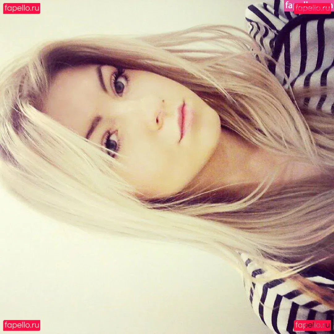 Sara Ladach Onlyfans Photo Gallery 