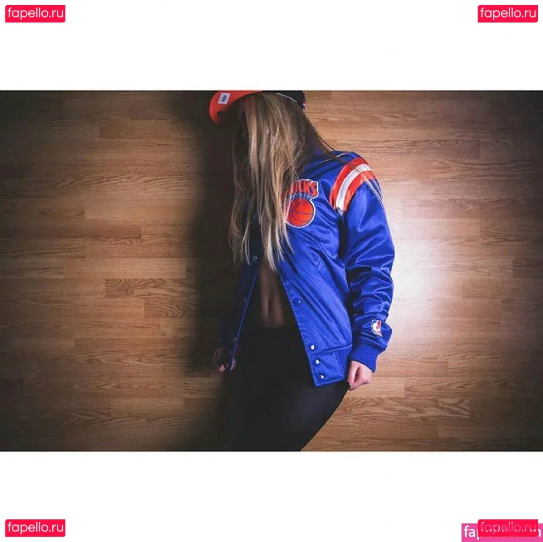 Sara Ladach Onlyfans Photo Gallery 