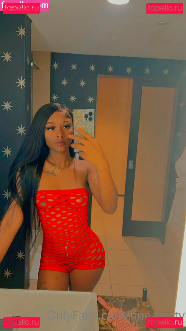 fineasssstv Onlyfans Photo Gallery 