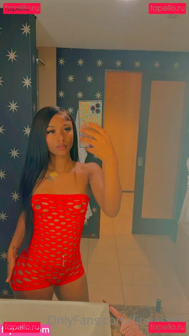 fineasssstv Onlyfans Photo Gallery 