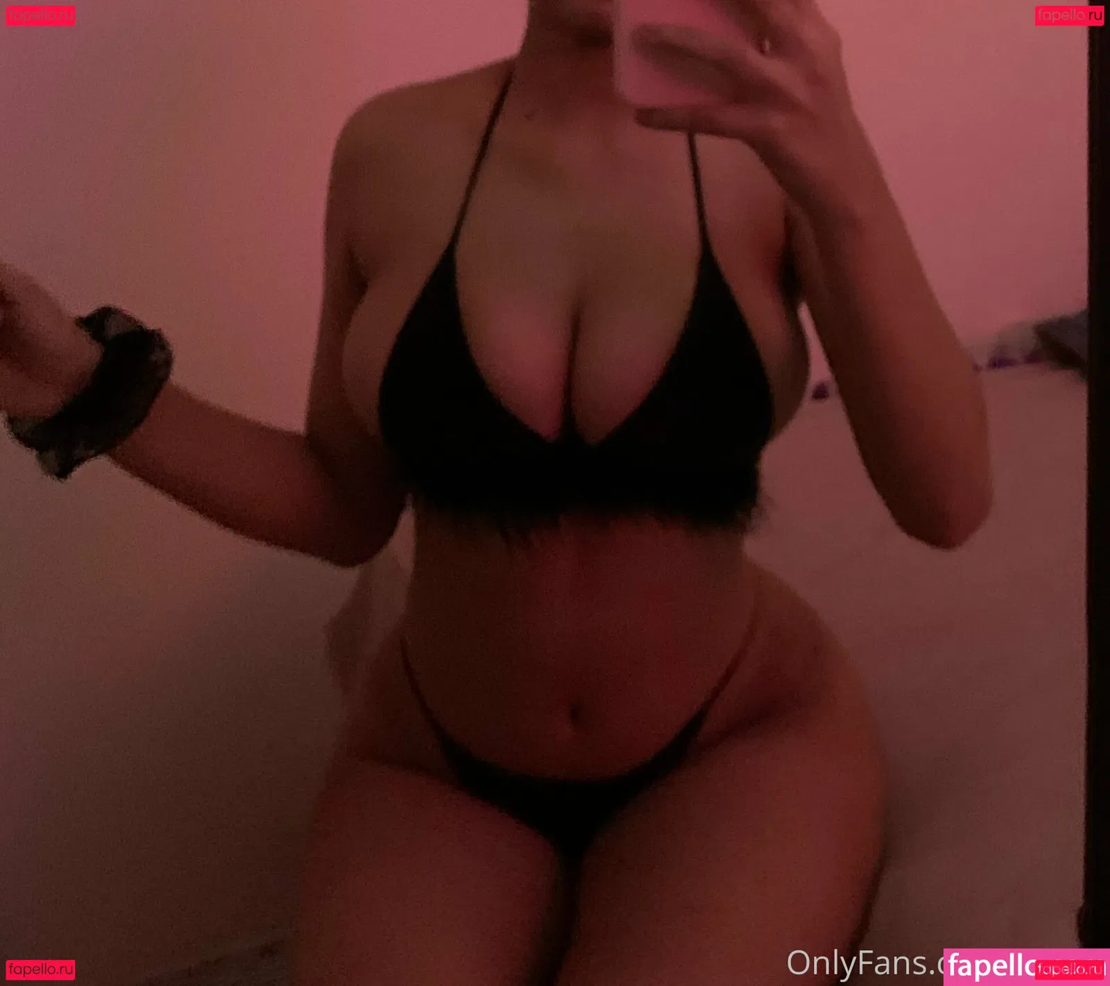 bvnnyara Onlyfans Photo Gallery 