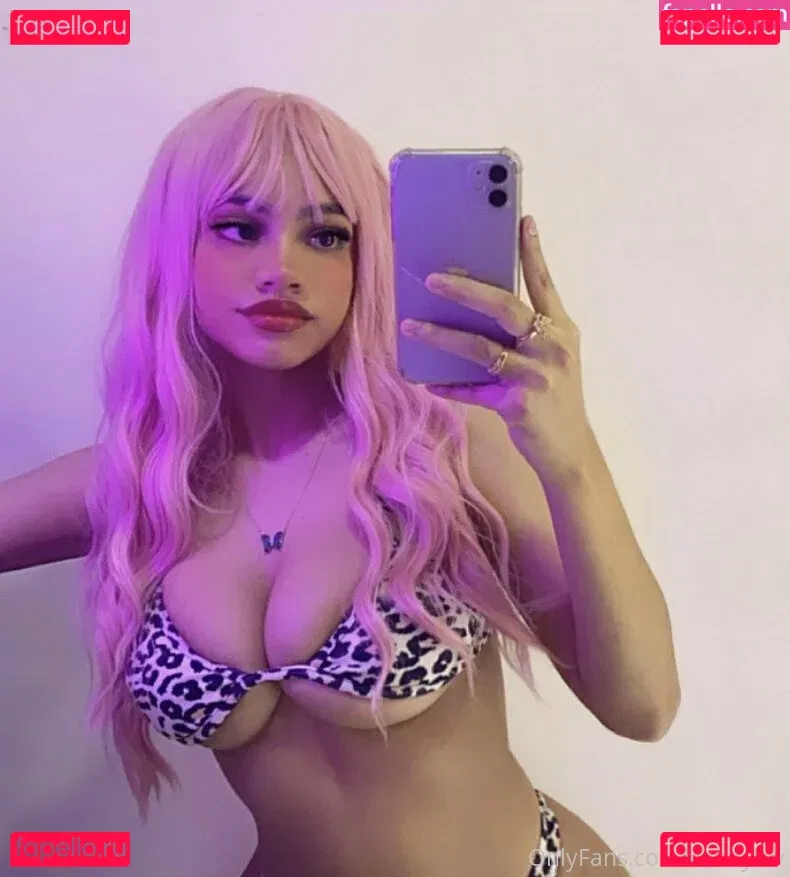 bvnnyara Onlyfans Photo Gallery 