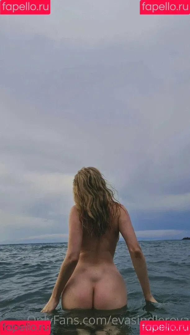 evasindlerova Onlyfans Photo Gallery 