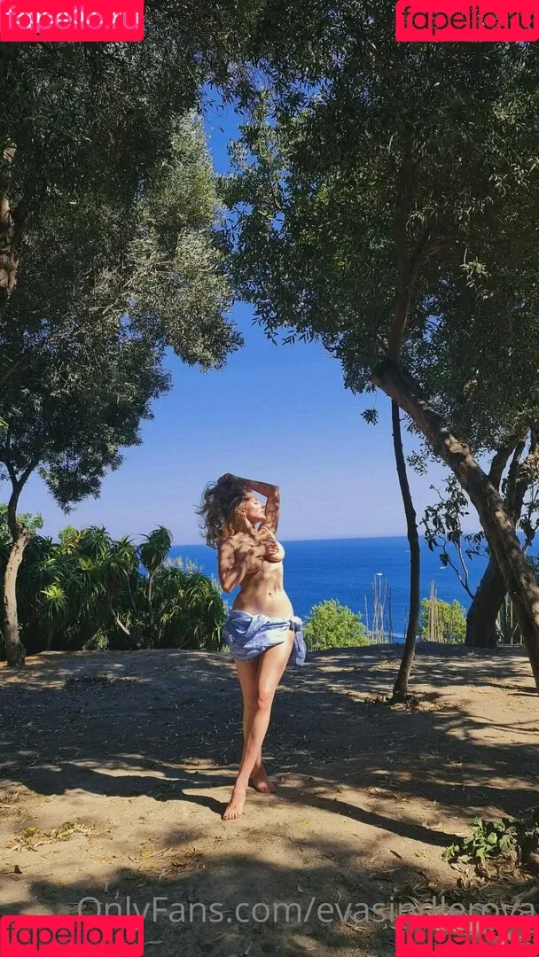 evasindlerova Onlyfans Photo Gallery 