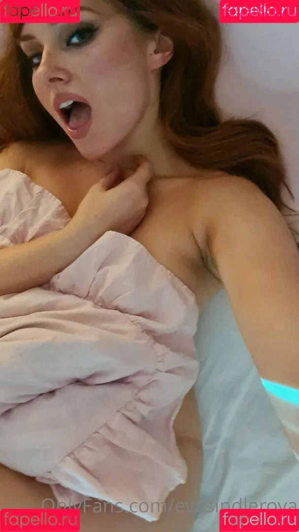 evasindlerova Onlyfans Photo Gallery 