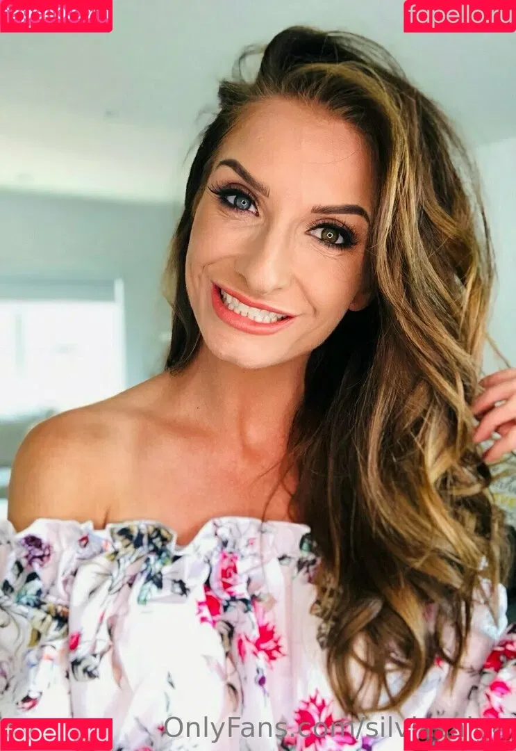 silviasaige Onlyfans Photo Gallery 