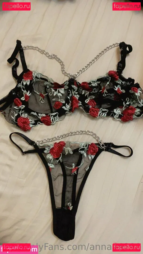 anna46290 Onlyfans Photo Gallery 