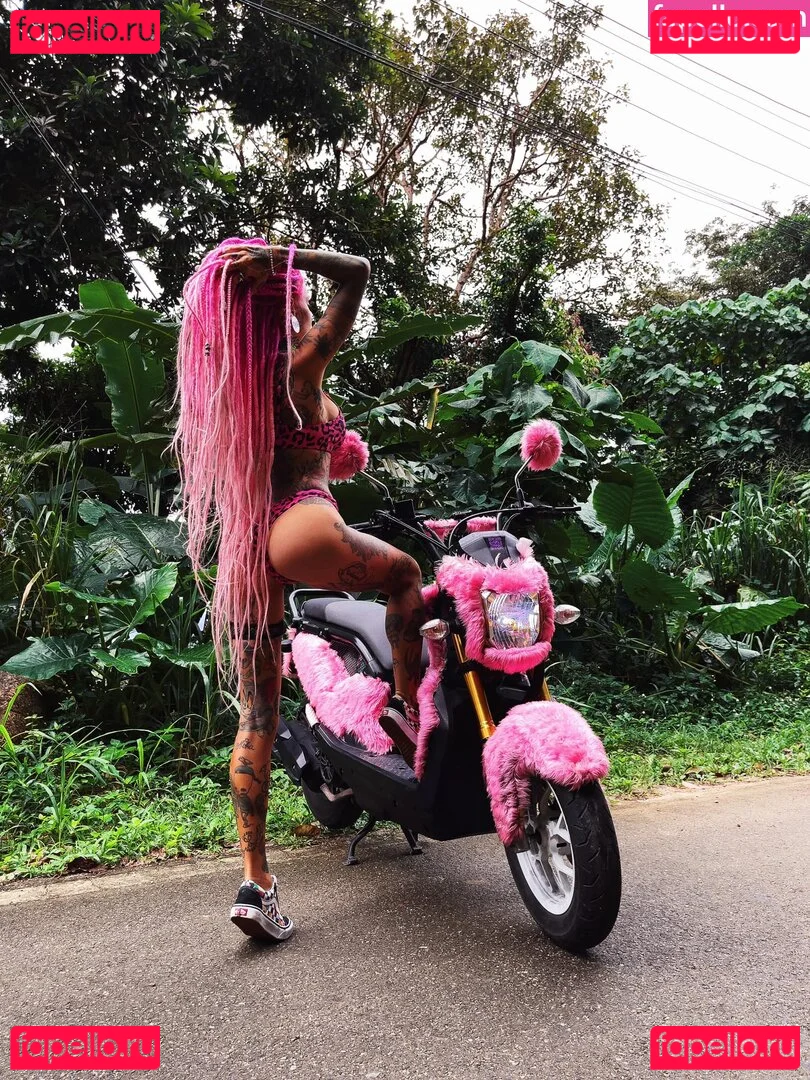 Bantikboy Onlyfans Photo Gallery 