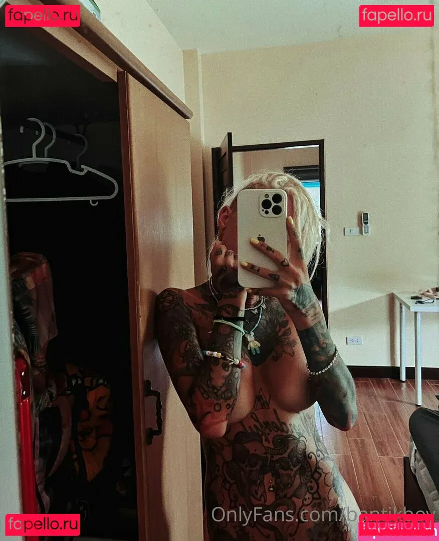 Bantikboy Onlyfans Photo Gallery 