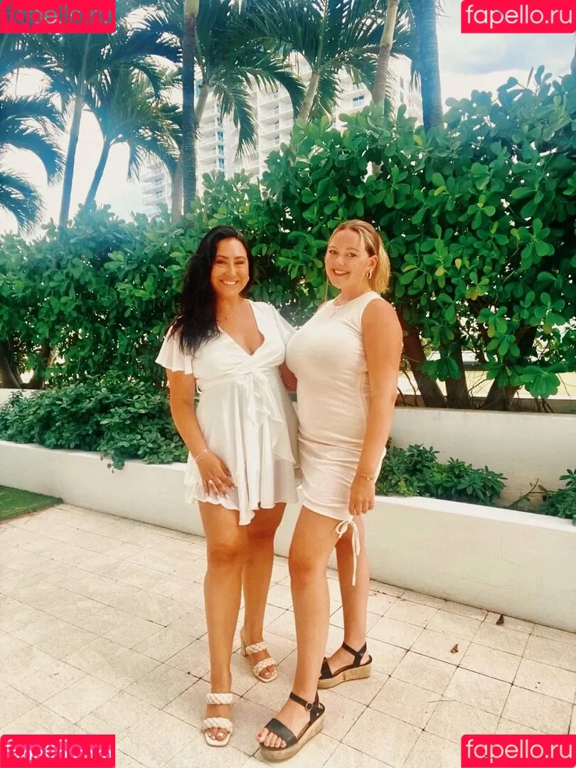Olivia H Onlyfans Photo Gallery 
