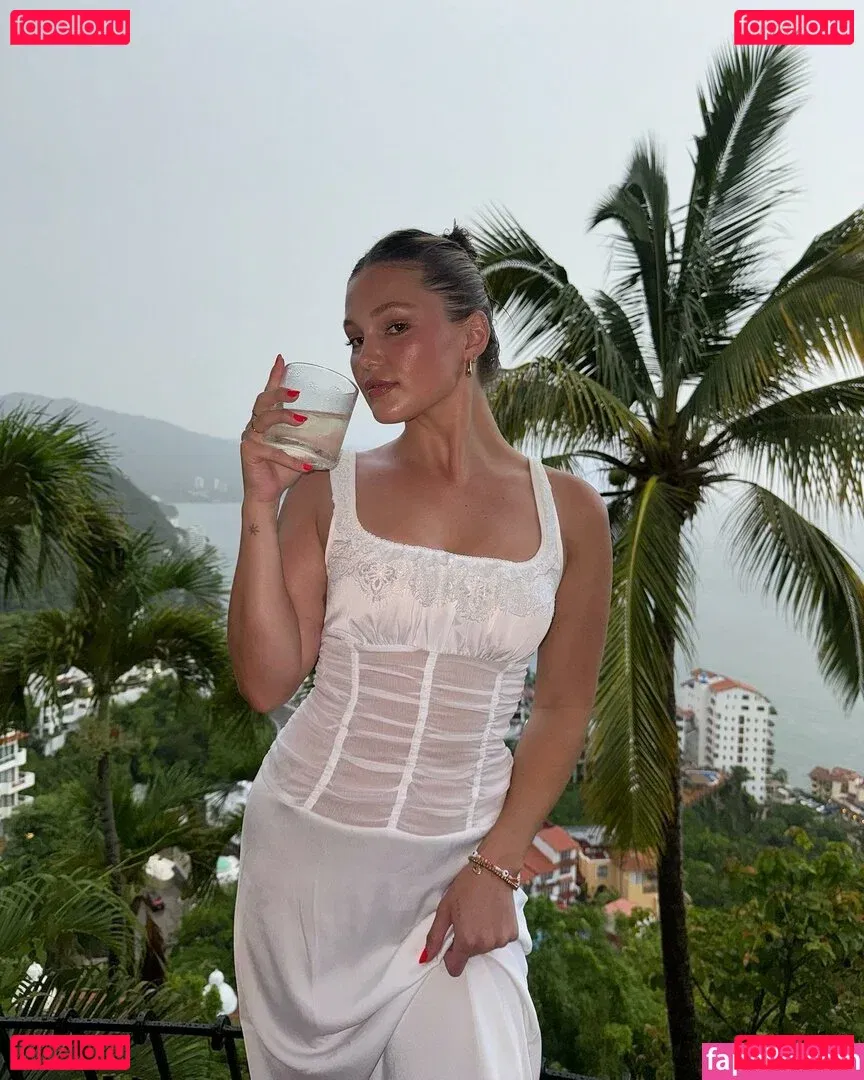 Olivia H Onlyfans Photo Gallery 