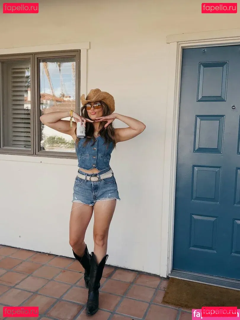 Olivia H Onlyfans Photo Gallery 