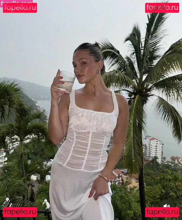 Olivia H Onlyfans Photo Gallery 