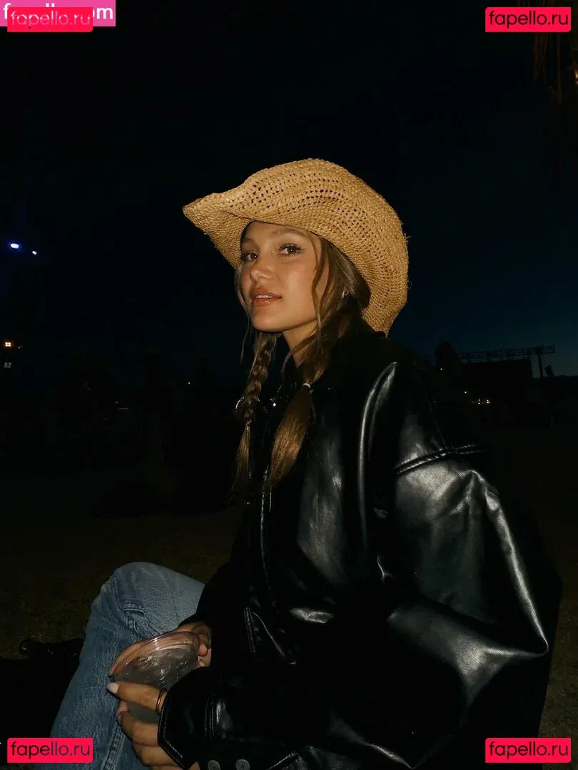 Olivia H Onlyfans Photo Gallery 