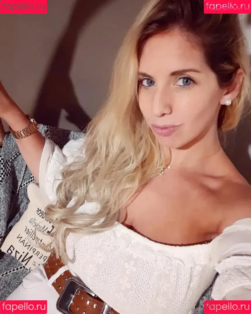 Maria Celeste Onlyfans Photo Gallery 