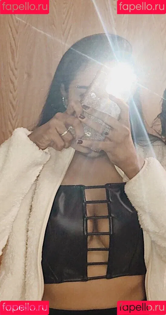 Nerdysara Onlyfans Photo Gallery 