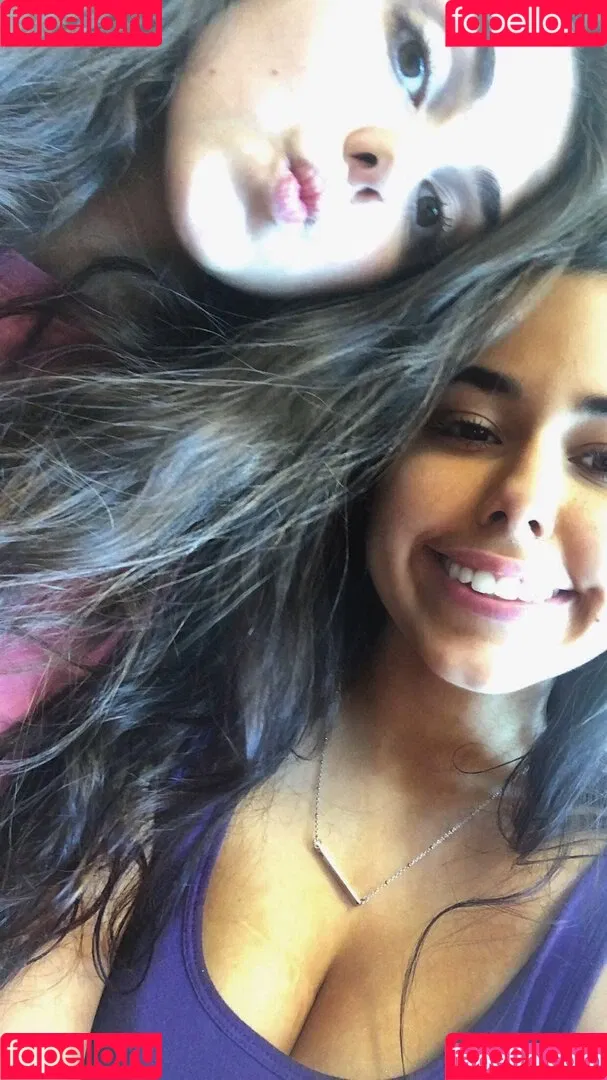 Nerdysara Onlyfans Photo Gallery 