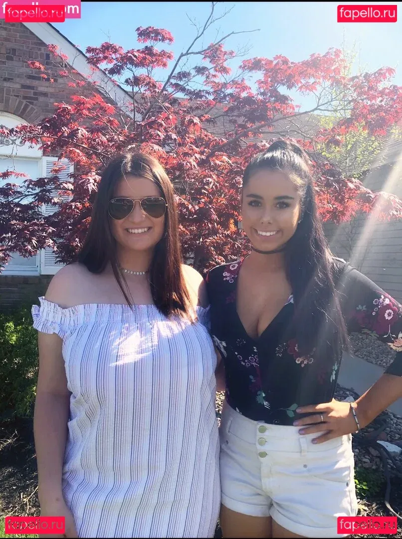 Nerdysara Onlyfans Photo Gallery 