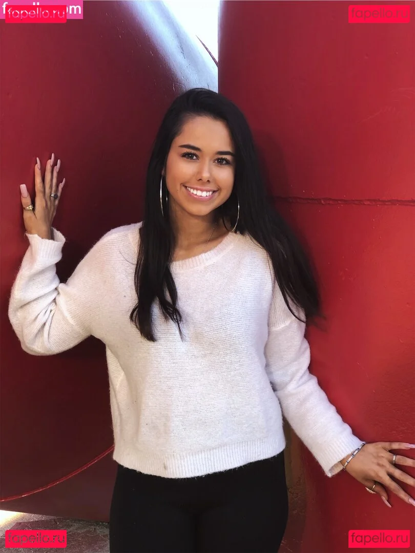 Nerdysara Onlyfans Photo Gallery 