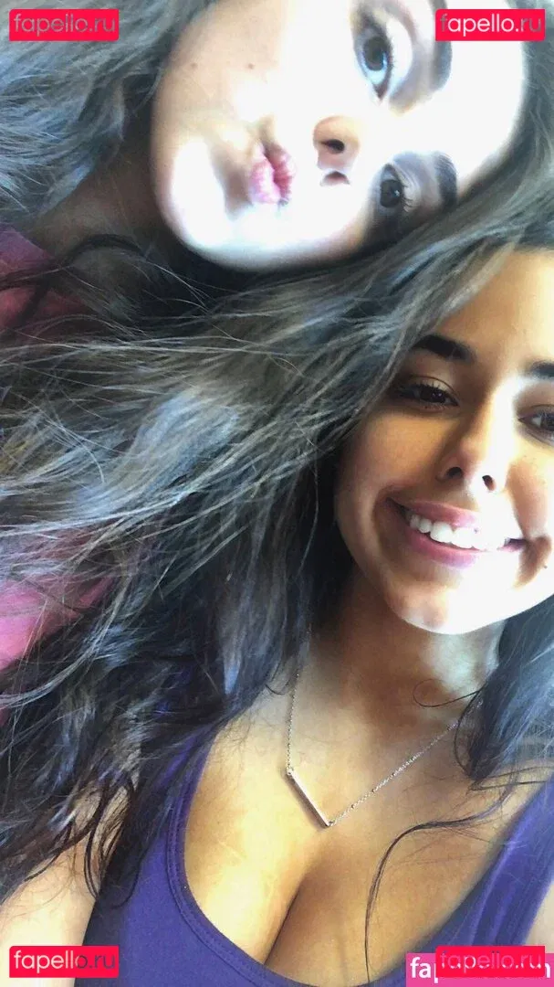 Nerdysara Onlyfans Photo Gallery 