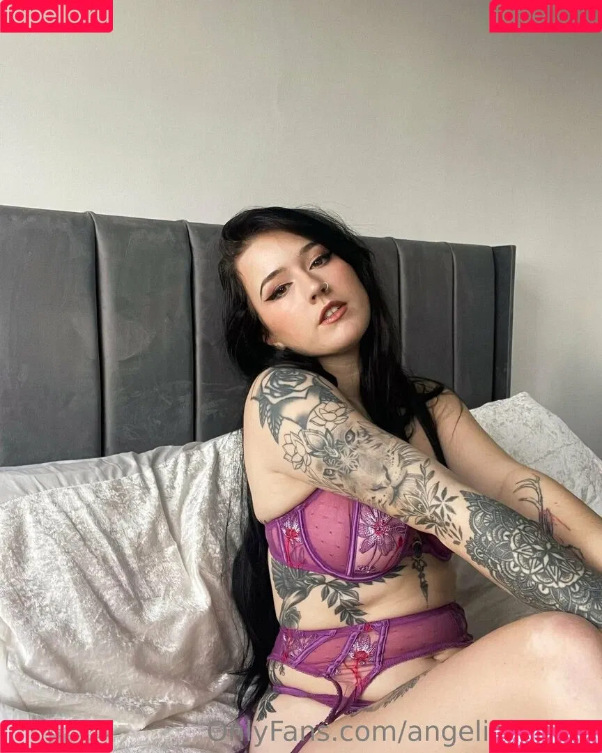 angelinkedvip Onlyfans Photo Gallery 