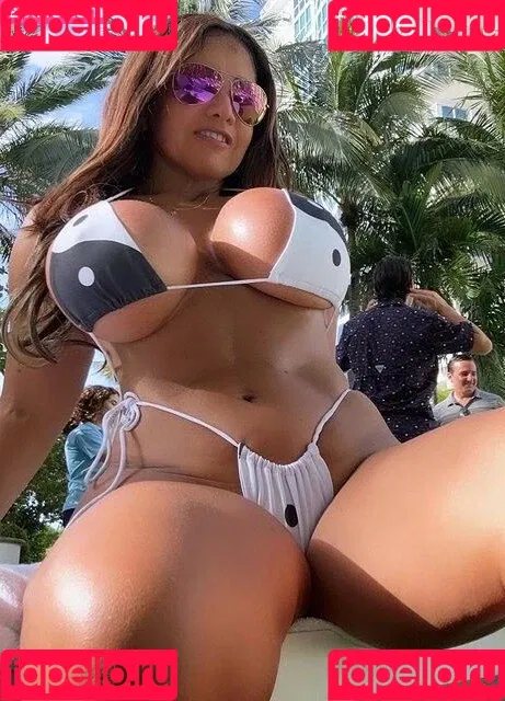 Yliana Diaz Onlyfans Photo Gallery 