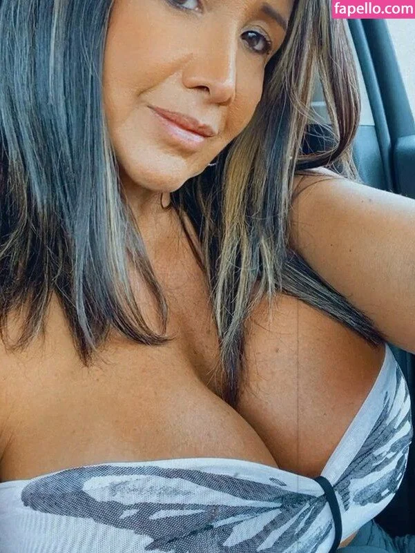 Yliana Diaz Onlyfans Photo Gallery 
