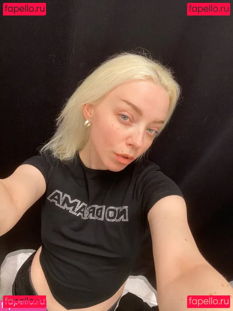 MialPanema Onlyfans Photo Gallery 