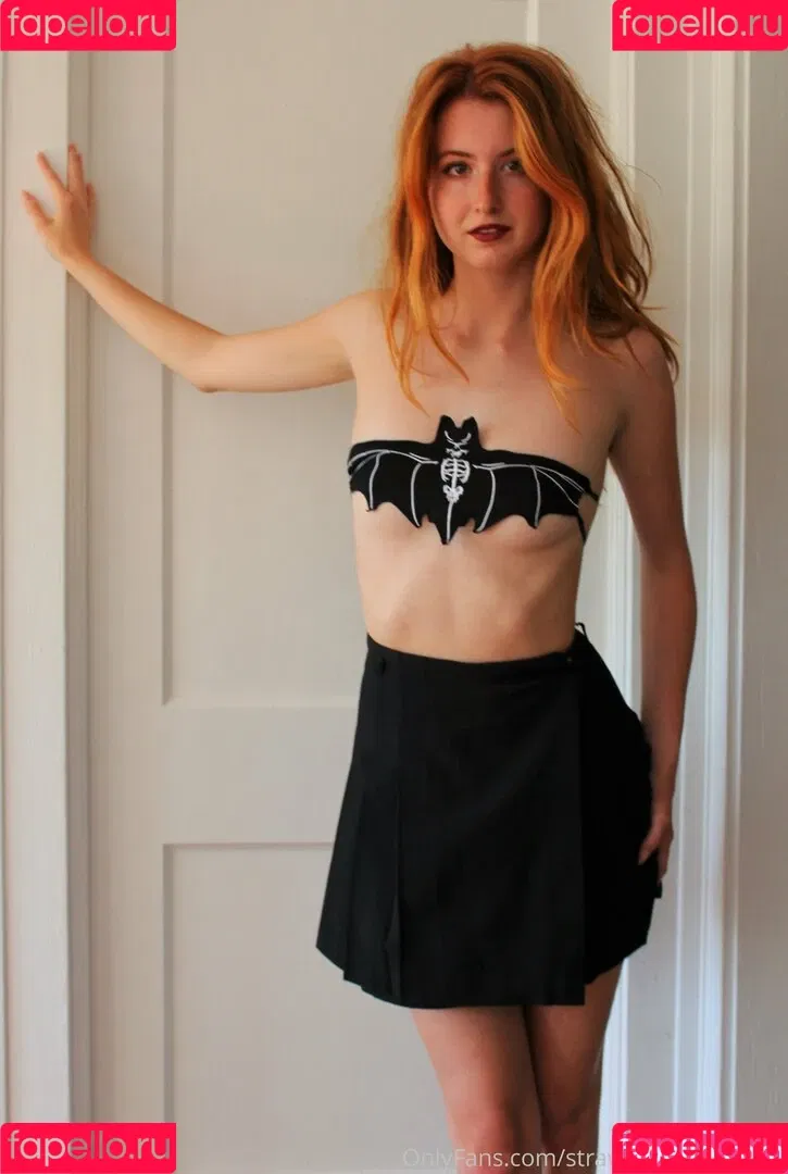 Strawberrykisses99 Onlyfans Photo Gallery 