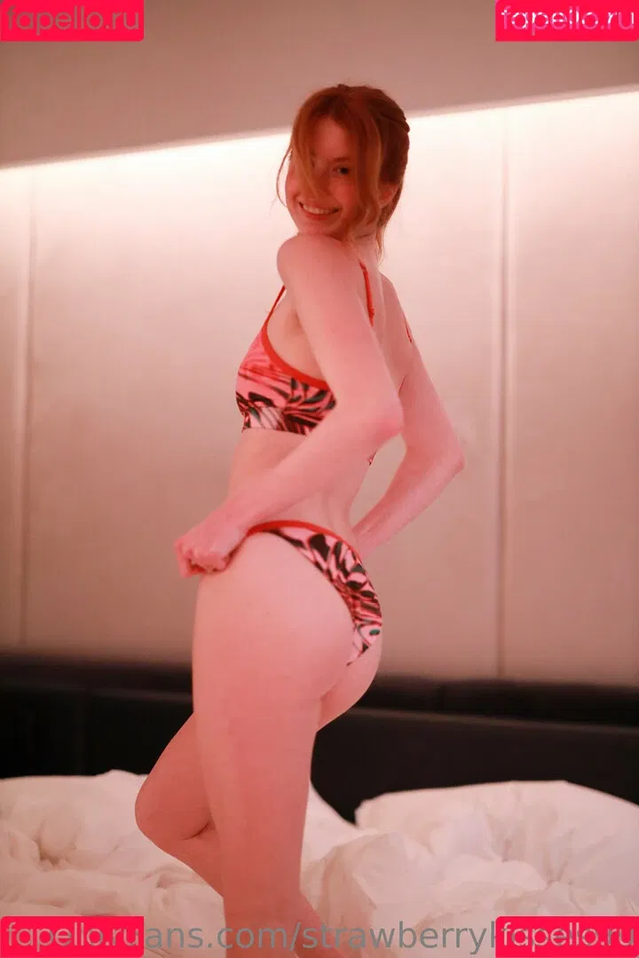 Strawberrykisses99 Onlyfans Photo Gallery 