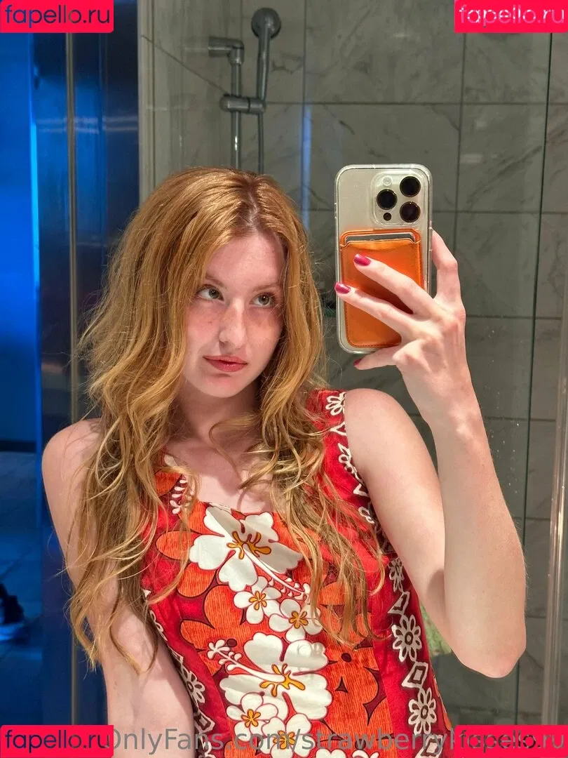 Strawberrykisses99 Onlyfans Photo Gallery 