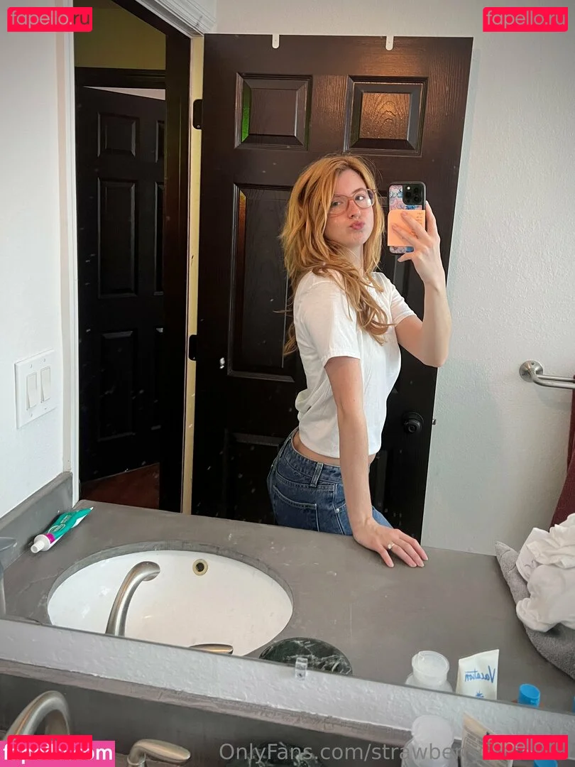 Strawberrykisses99 Onlyfans Photo Gallery 