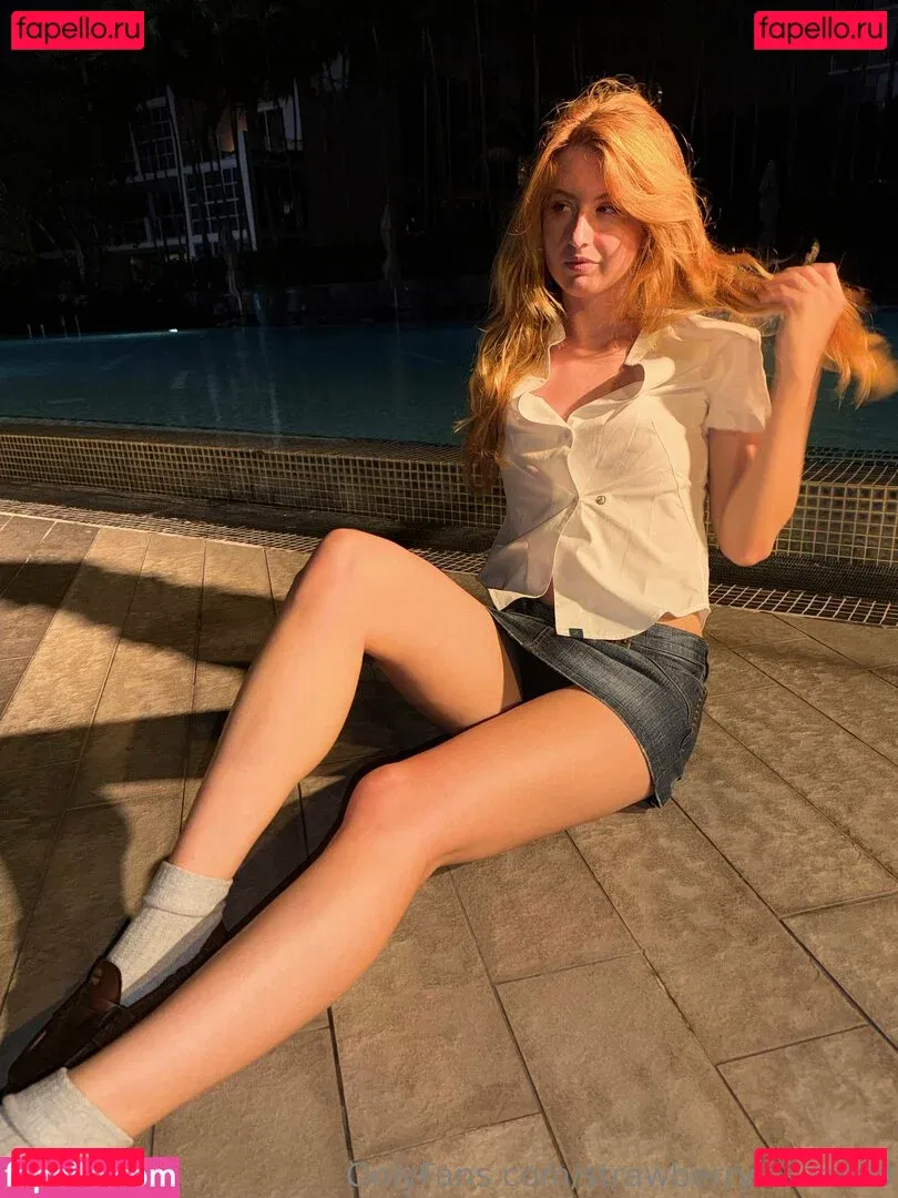 Strawberrykisses99 Onlyfans Photo Gallery 