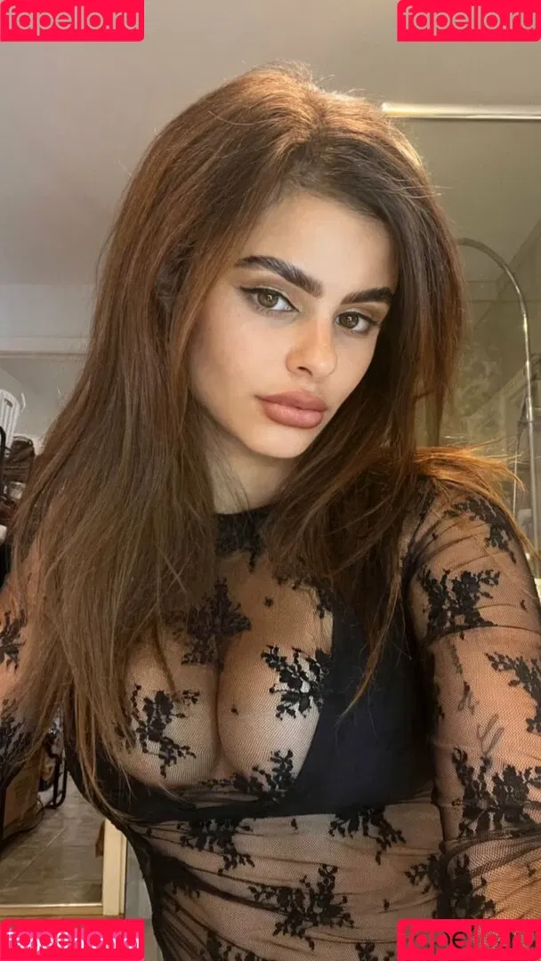 Jacquie Lee Onlyfans Photo Gallery 