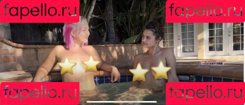 Jacquie Lee Onlyfans Photo Gallery 