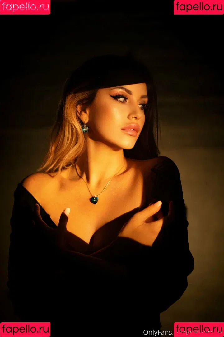 kellie-mimi Onlyfans Photo Gallery 