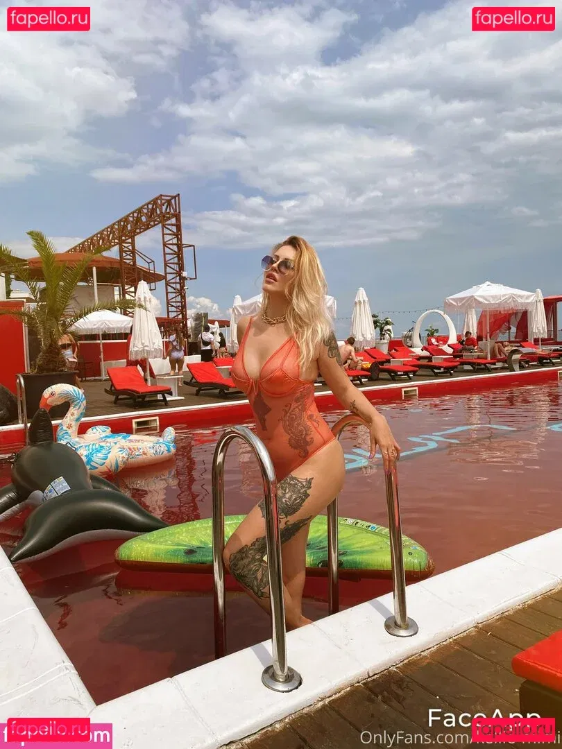 kellie-mimi Onlyfans Photo Gallery 