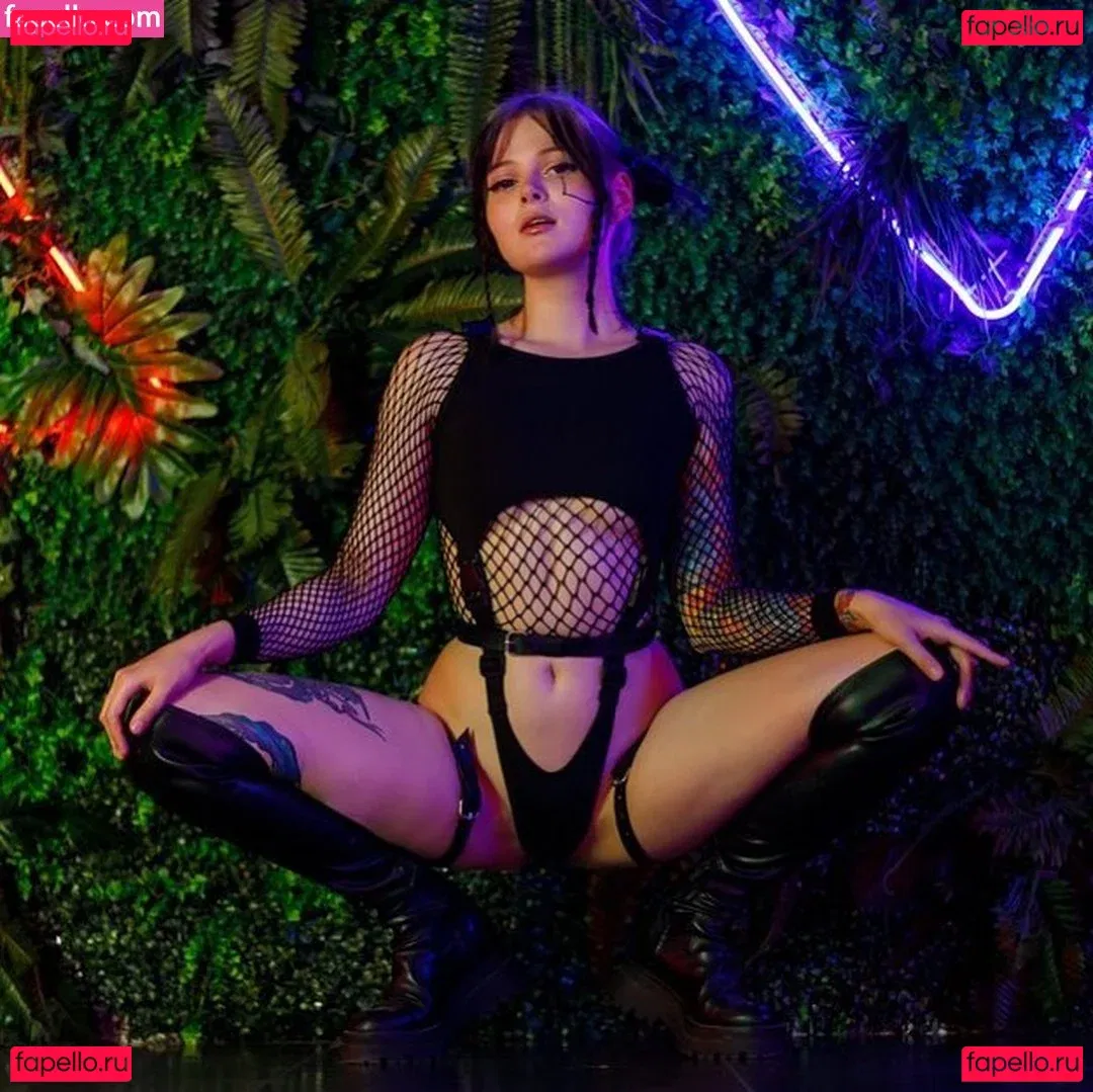 AliciaWonder_ Onlyfans Photo Gallery 