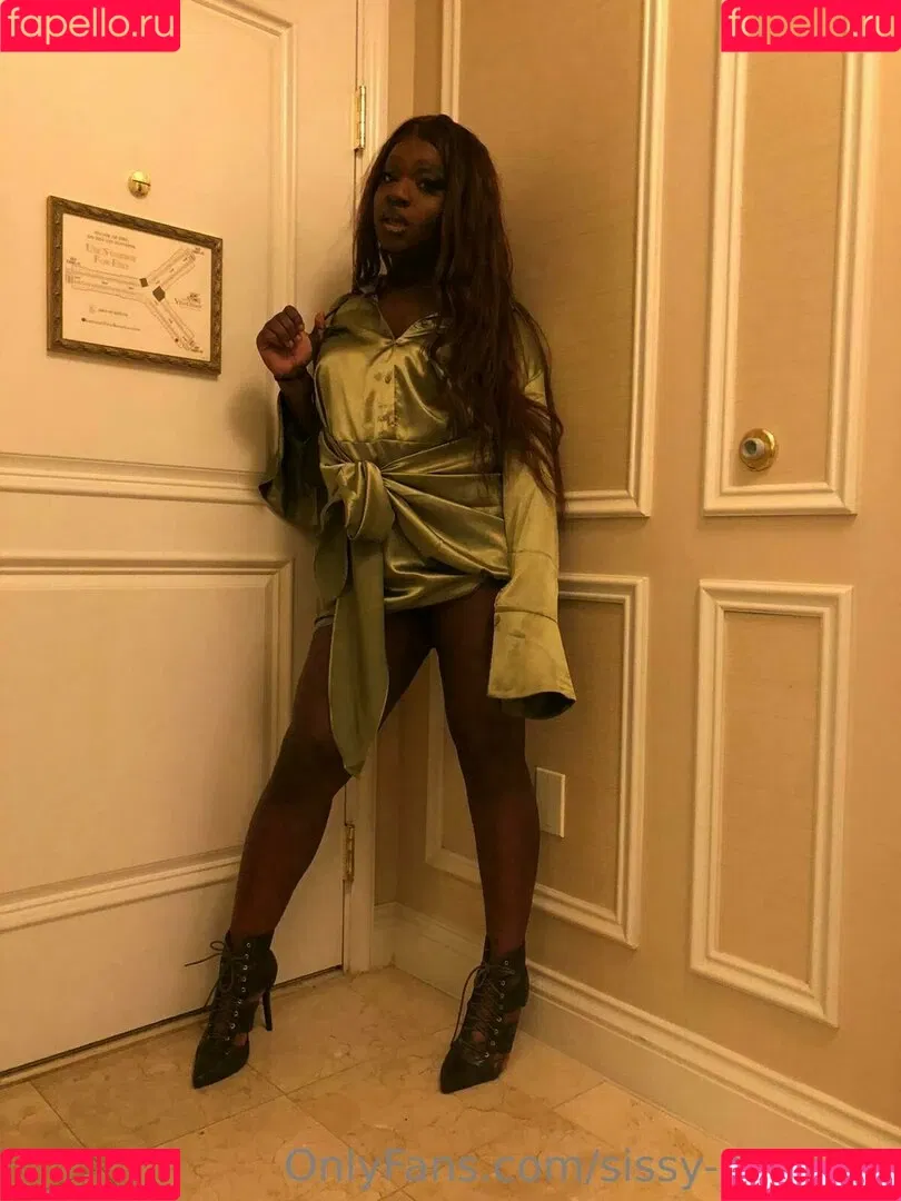 sissy-serayah Onlyfans Photo Gallery 