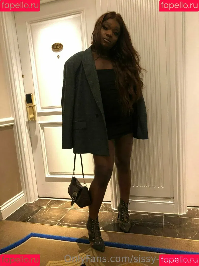 sissy-serayah Onlyfans Photo Gallery 