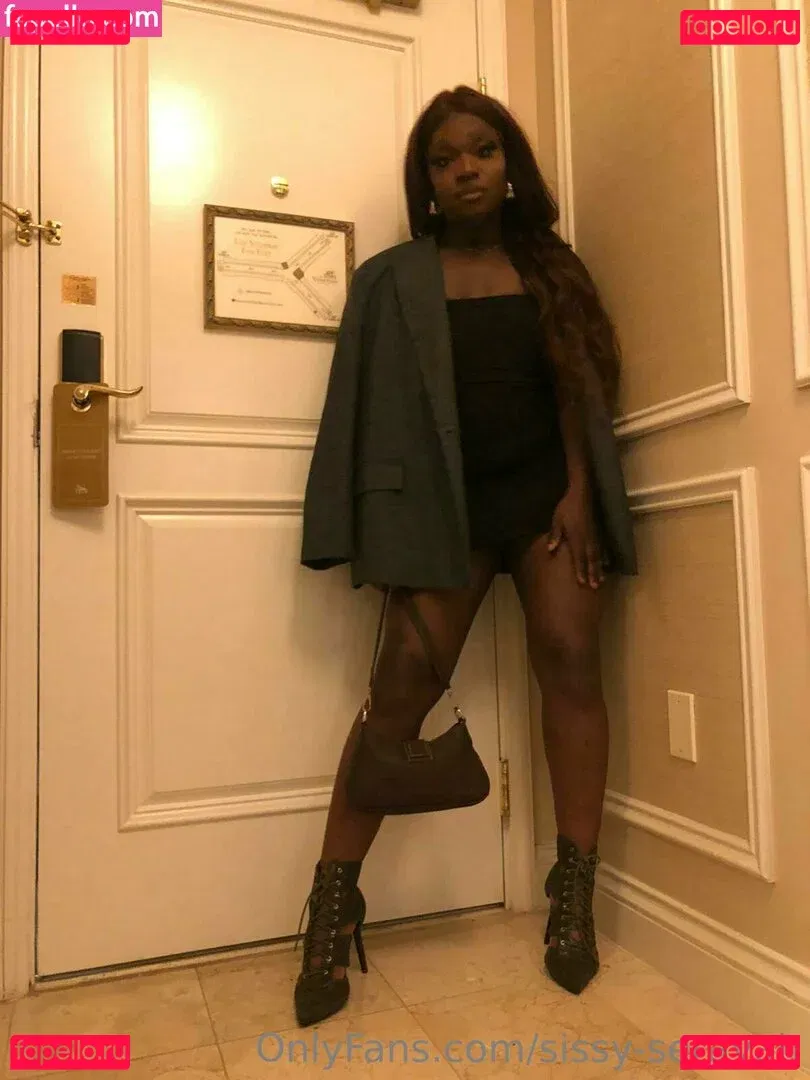 sissy-serayah Onlyfans Photo Gallery 